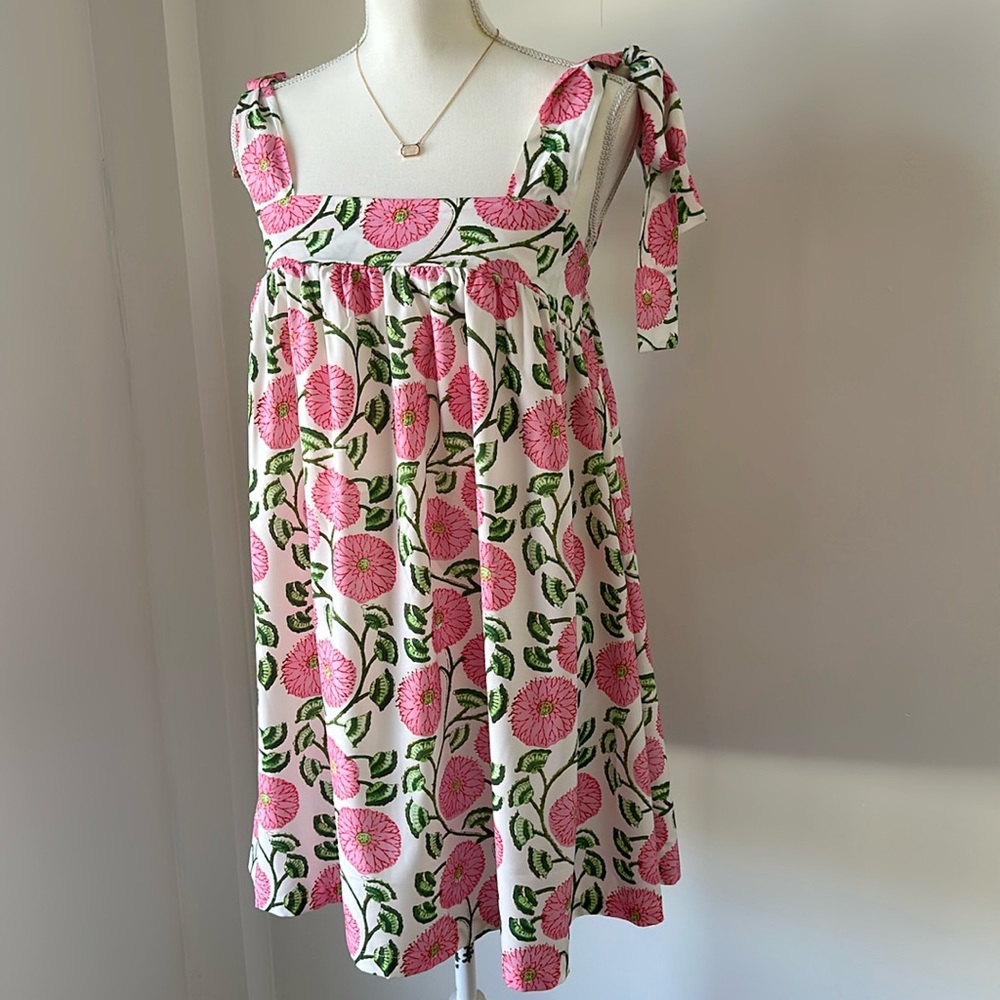 Pink Flower Club